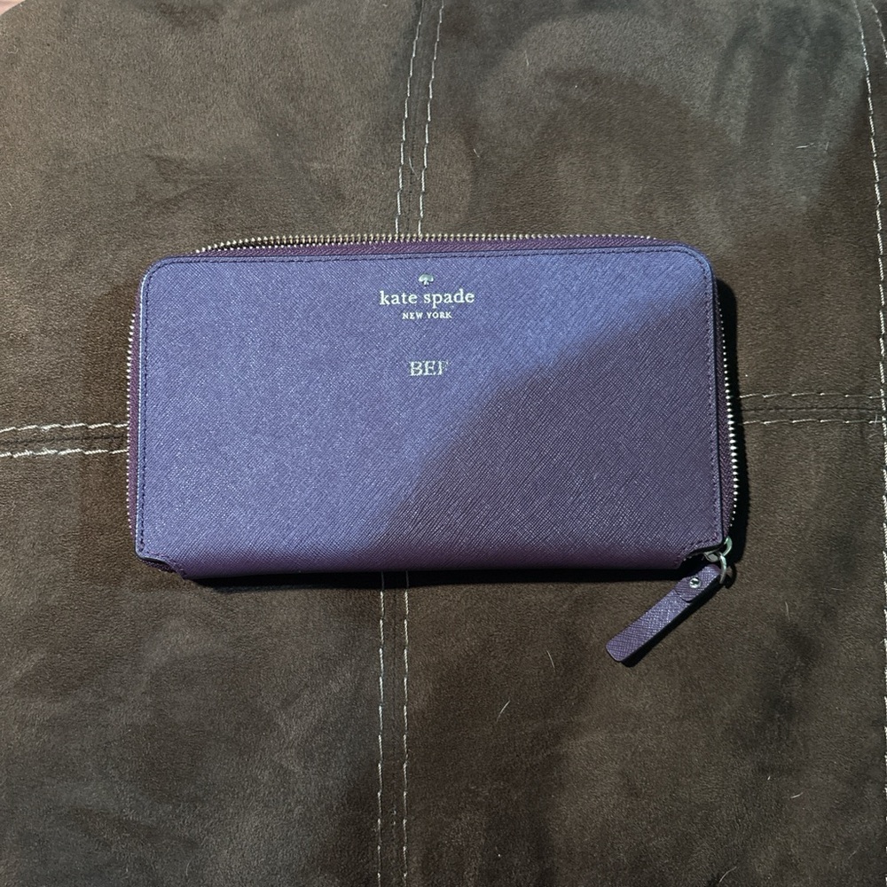 Kate Spade Violet Zip Wallet